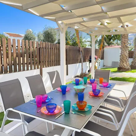 Villa 040 Ajía Nápa