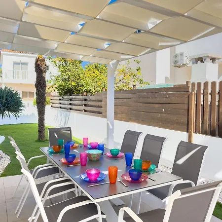 Villa 040 Ajía Nápa