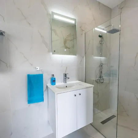 040 Villa *
