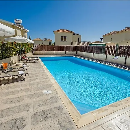 Villa 040 Ayía Nápa