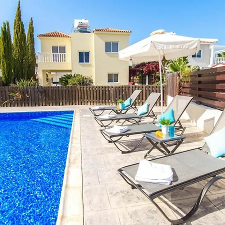 040 Villa Ayía Nápa